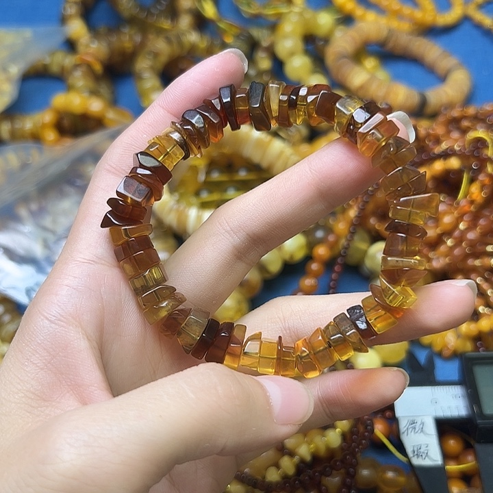 非金属意臻珠宝天然手串