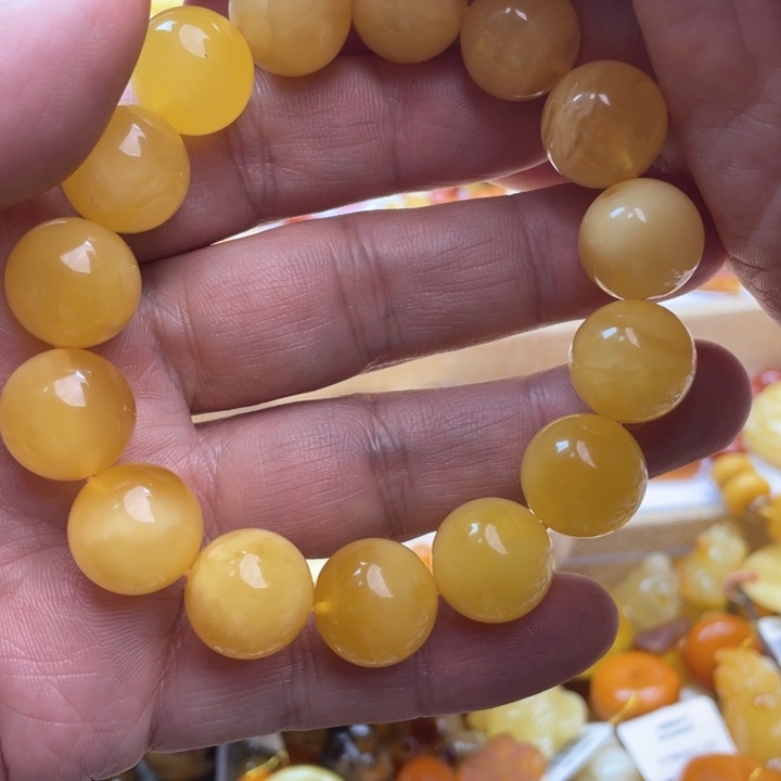 蜜蜡手串未镶嵌手串