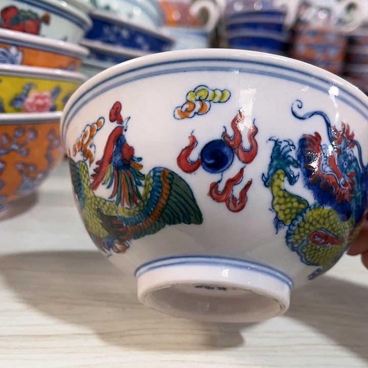 瓷片直径12.5厘米……红