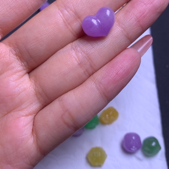 用***8翡翠未镶嵌颈饰无镶嵌26