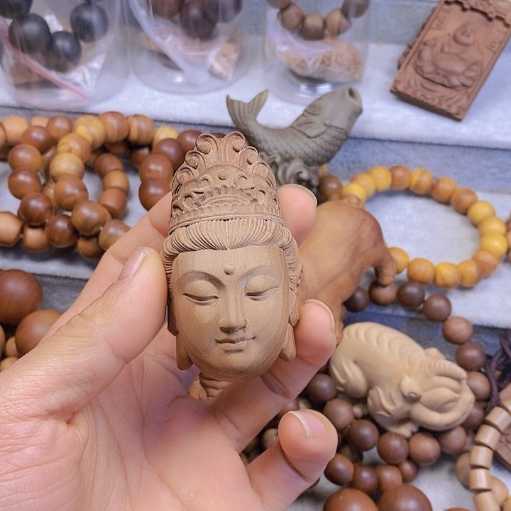 檀香木其他奶香。。