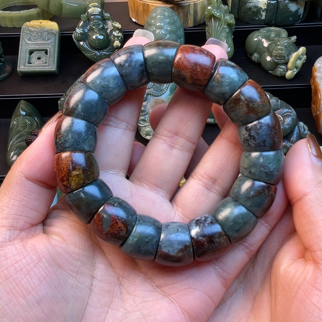 爱***人岫岩河磨玉（透闪石质玉）未镶嵌手链