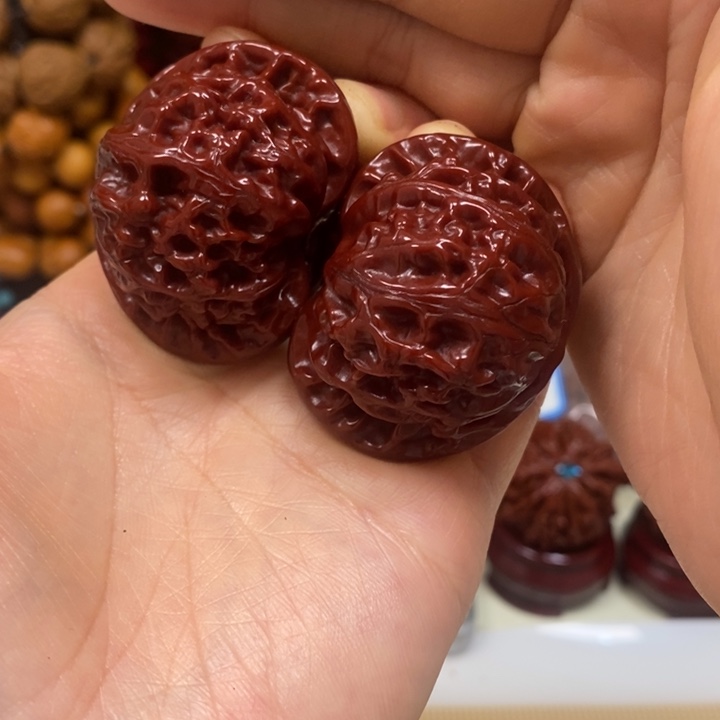 L***J吊坠文玩核桃宫灯44