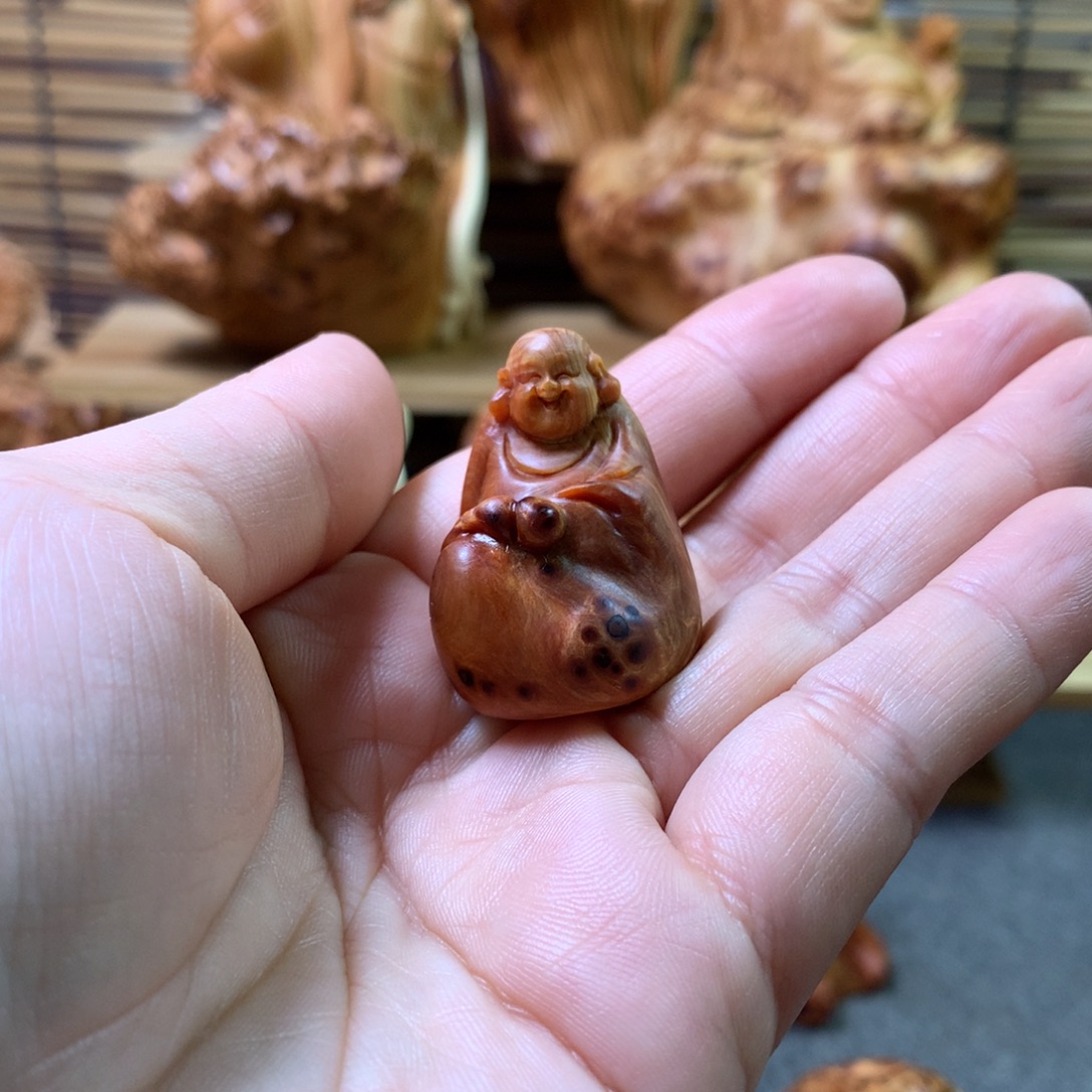 鲁***瑛柏木（崖柏）99998899999999888888