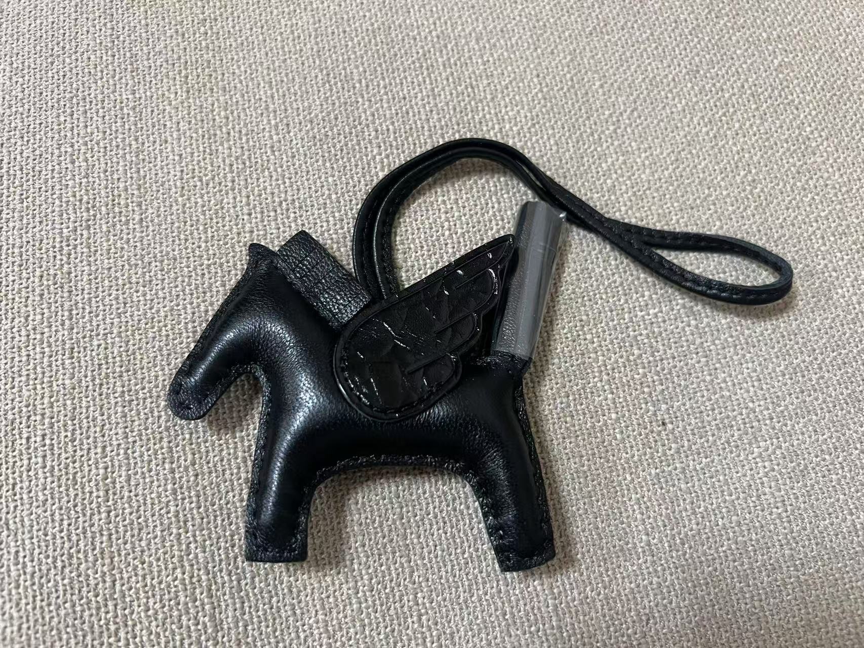 【东恒】 all in 【不核对，不发】箱包小马挂件1