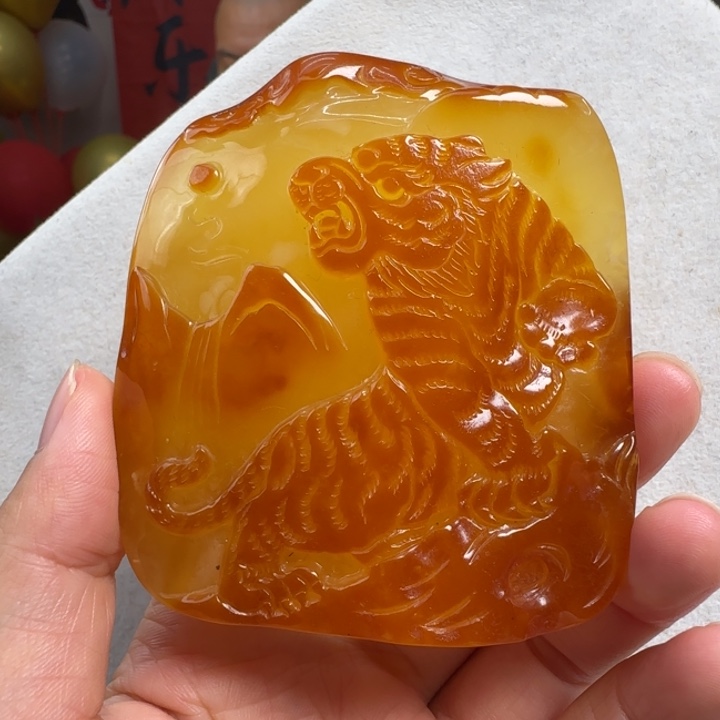 未镶嵌蜜蜡珠宝奇石
