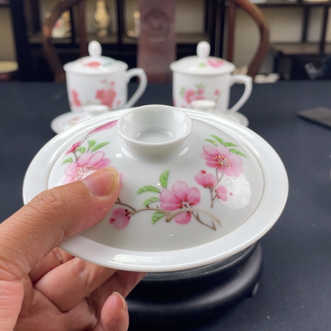 瓷片轻工业陶瓷研究所