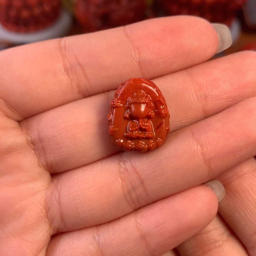 南红玛瑙天然川料瓦西无相佛背云 15➕尺寸未镶嵌
