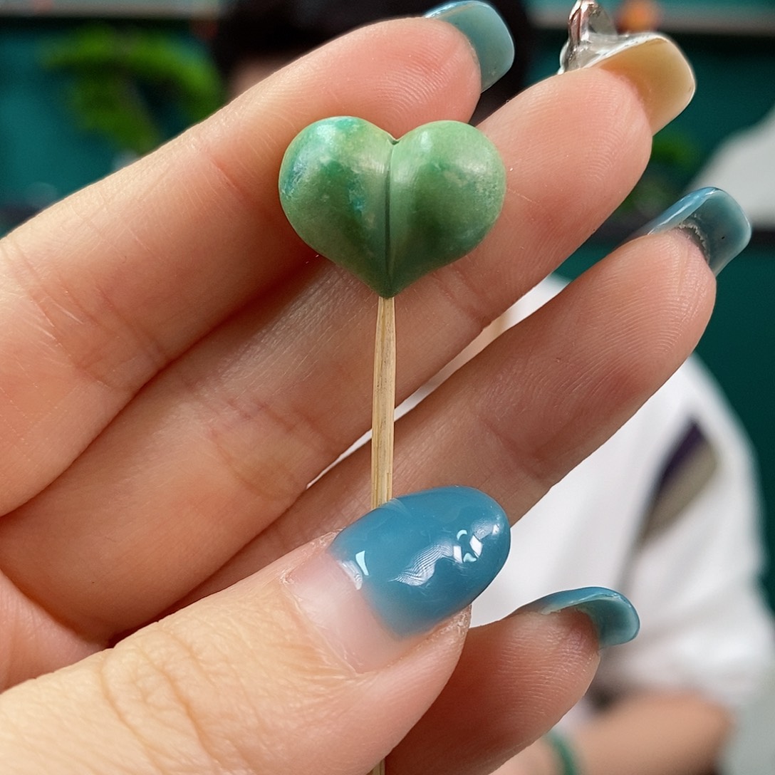 绿松石珠宝奇石18K金镶嵌