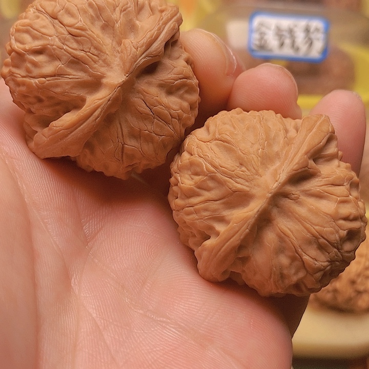 文玩核桃把件42全品满肉宫灯