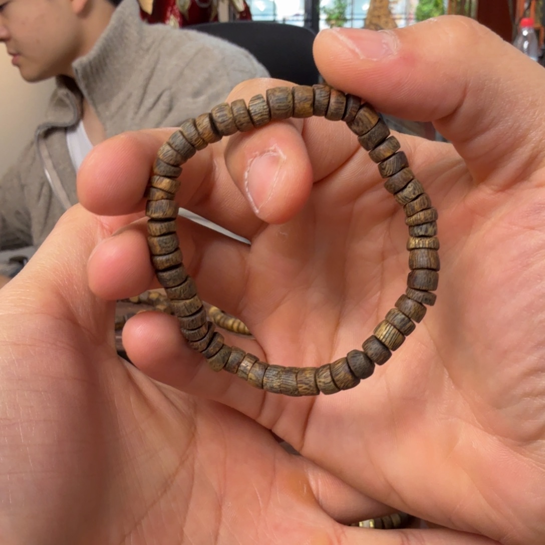 沉香手串沉水 小虎纹直切 女士叠戴首选