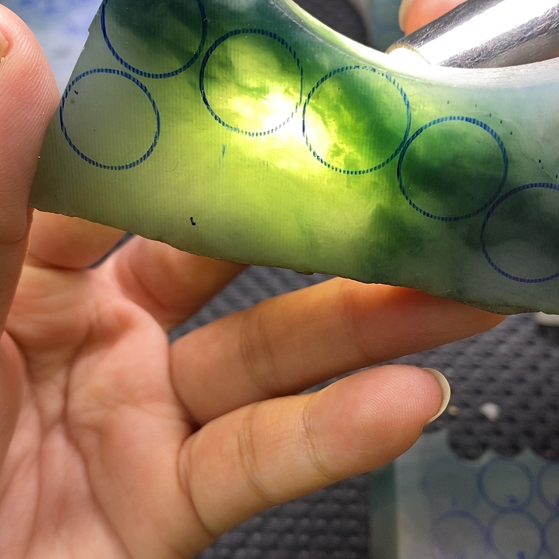 定制翡翠未镶嵌福利不包工