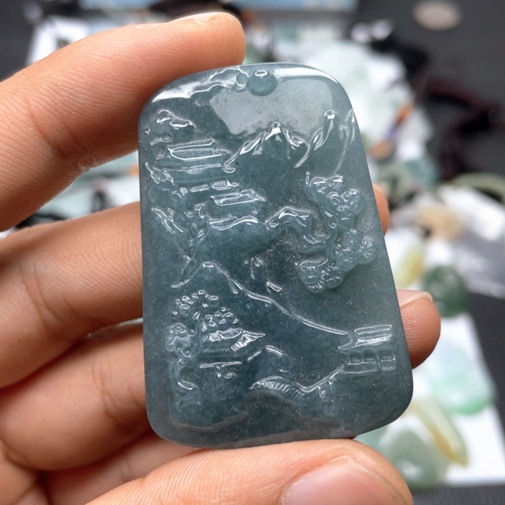 翡翠未镶嵌颈饰翡翠