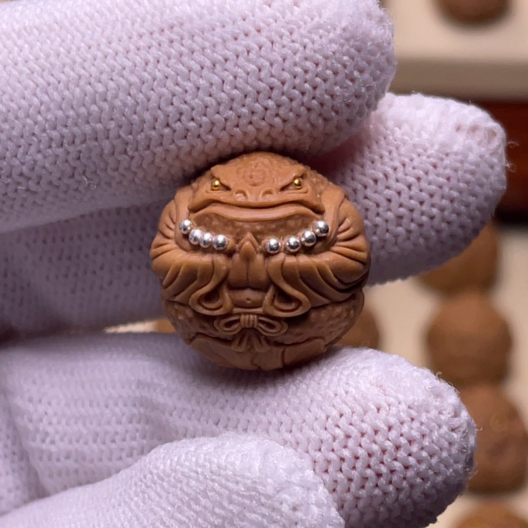 猴头核桃吊坠拜佛金蟾17+