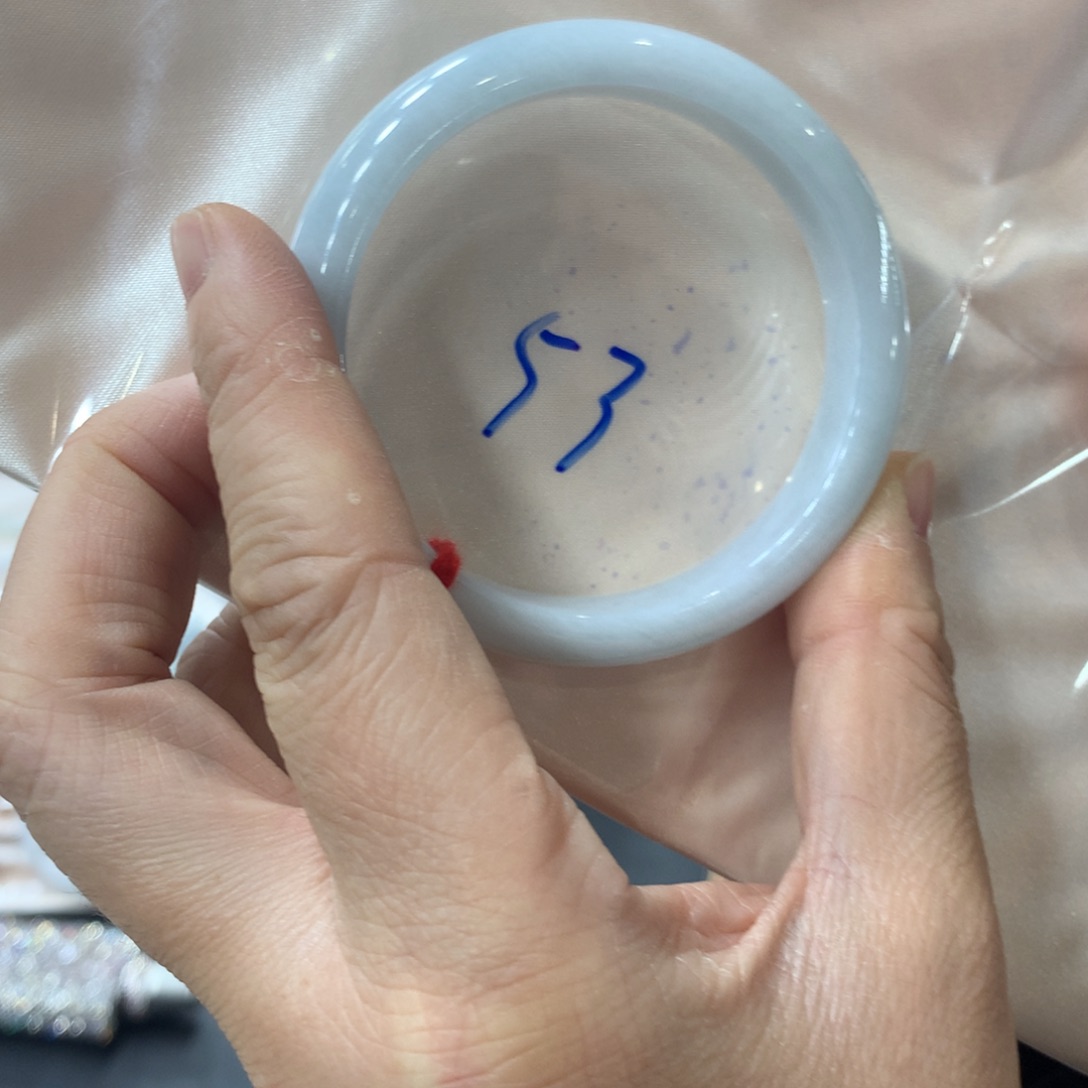 翡翠未镶嵌手镯翡翠