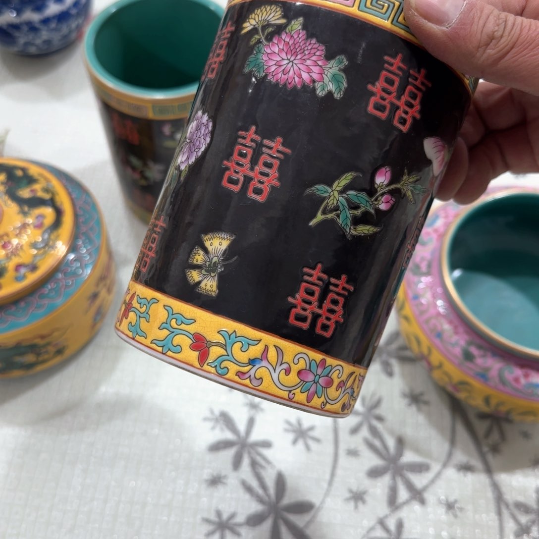 瓷片瓷器的造型艺术是现代生活