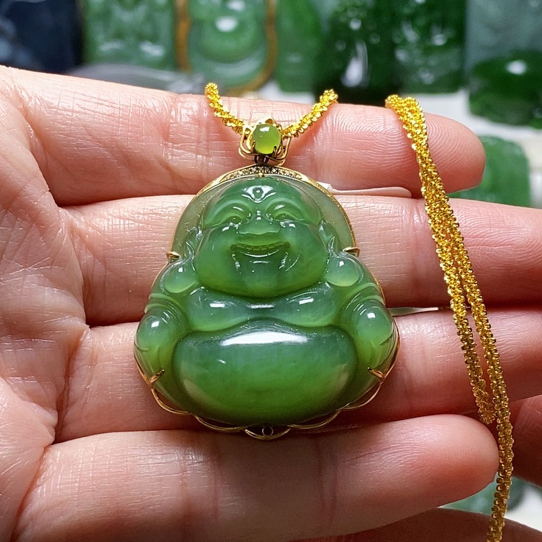 和田玉颈饰18K金镶嵌