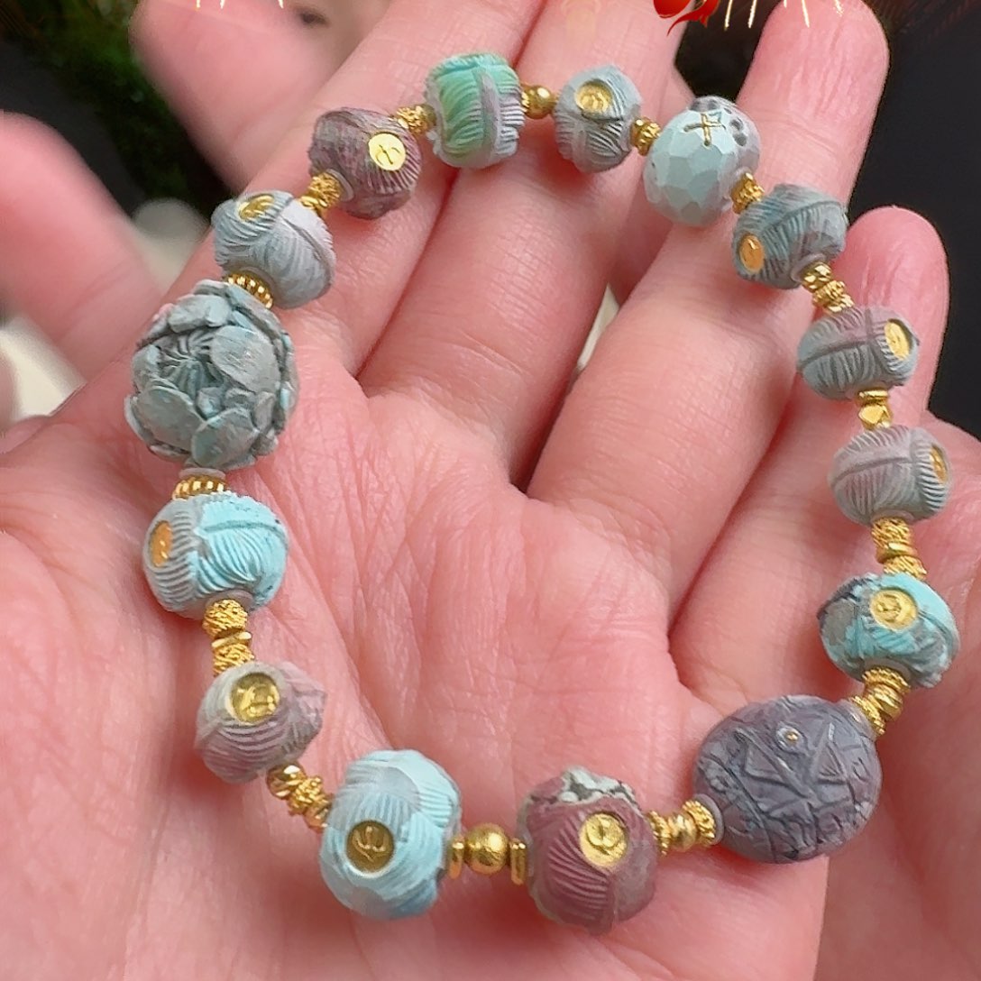 绿松石珠宝奇石18K金镶嵌