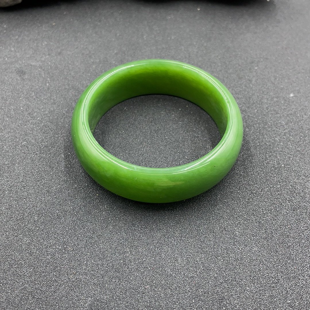 BY0207FLPC320 和田玉手镯