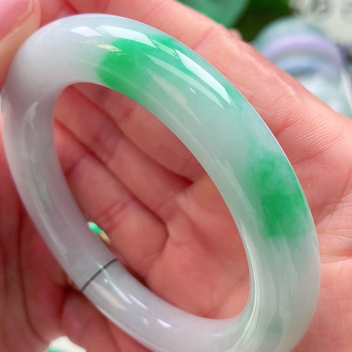 翡翠未镶嵌手镯天然翡翠手镯