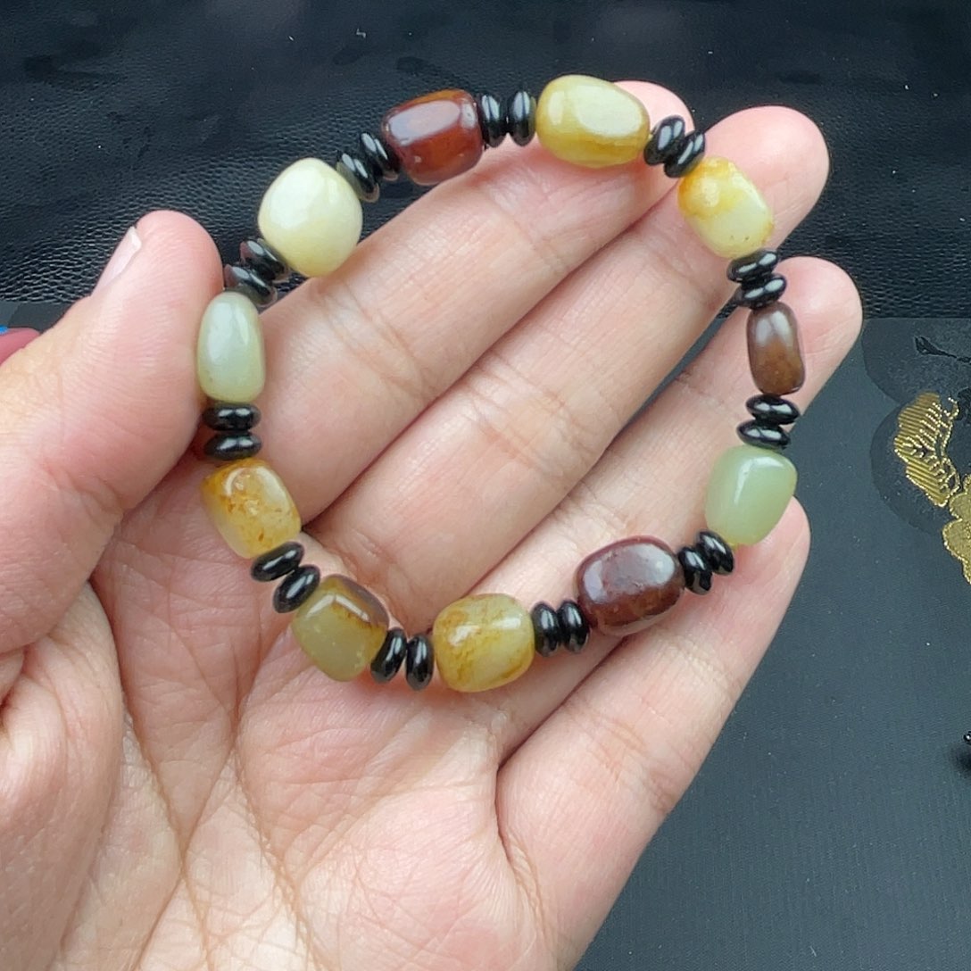 和田玉手串未镶嵌