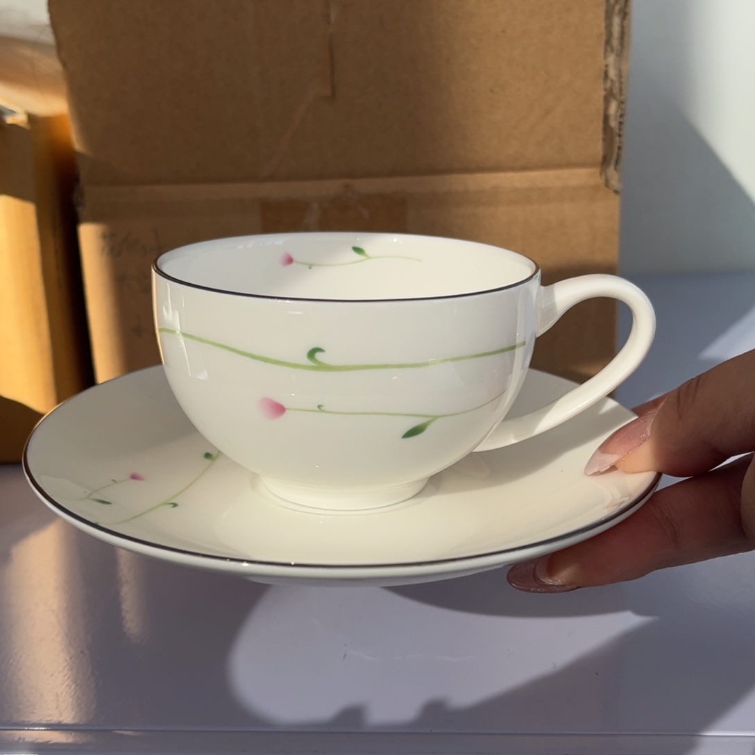 瓷片花仙子咖啡杯