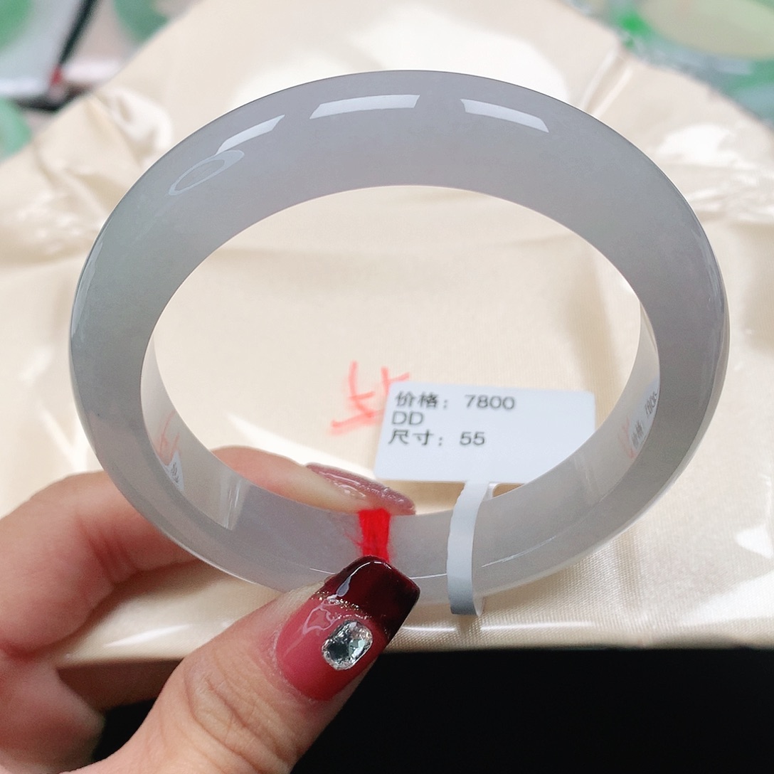 翡翠手镯未镶嵌天然翡翠手镯55