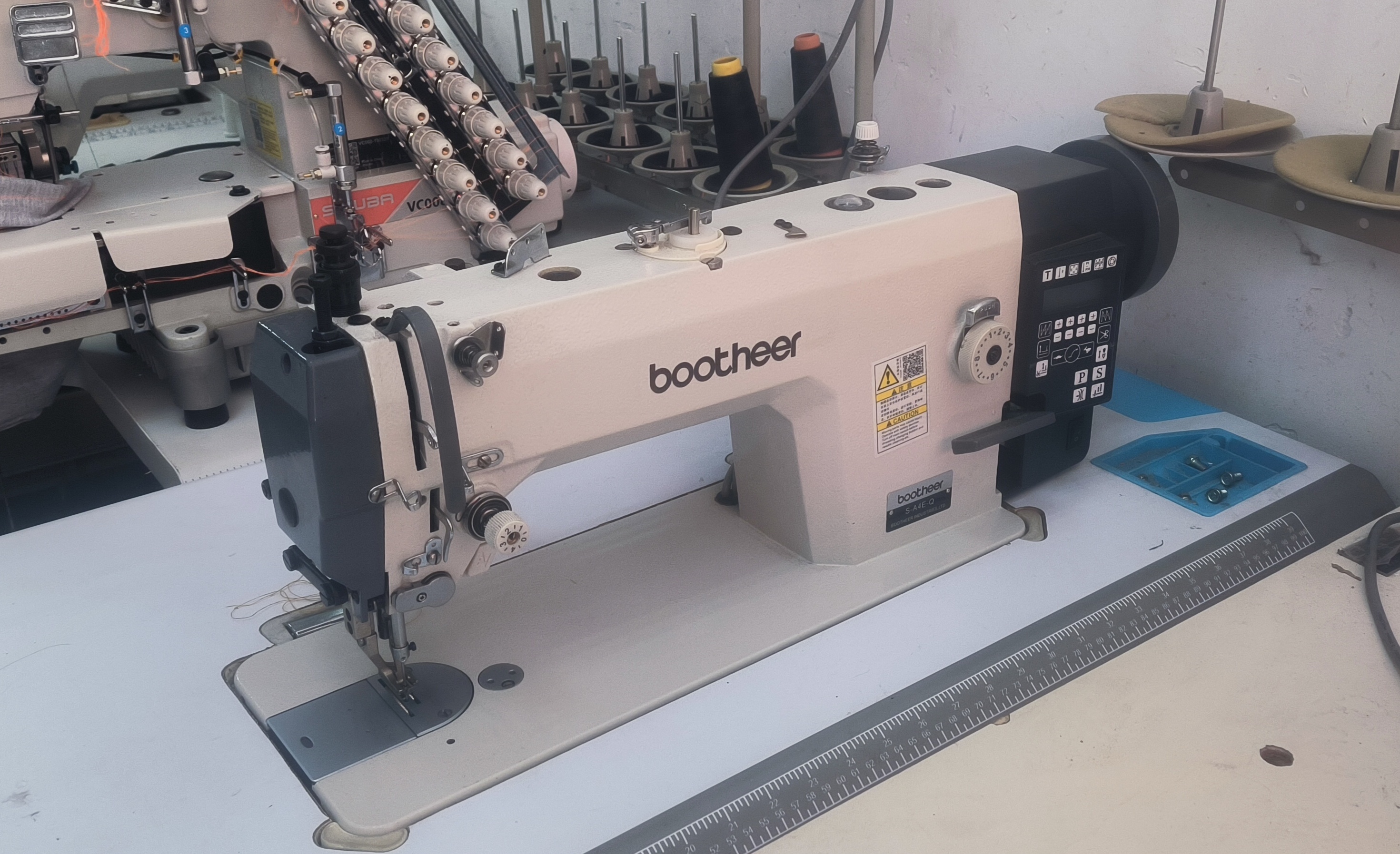 同步电脑自动剪线厚料帐篷箱包用同步车缝纫机