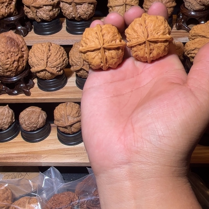 文玩核桃吊坠滇西43