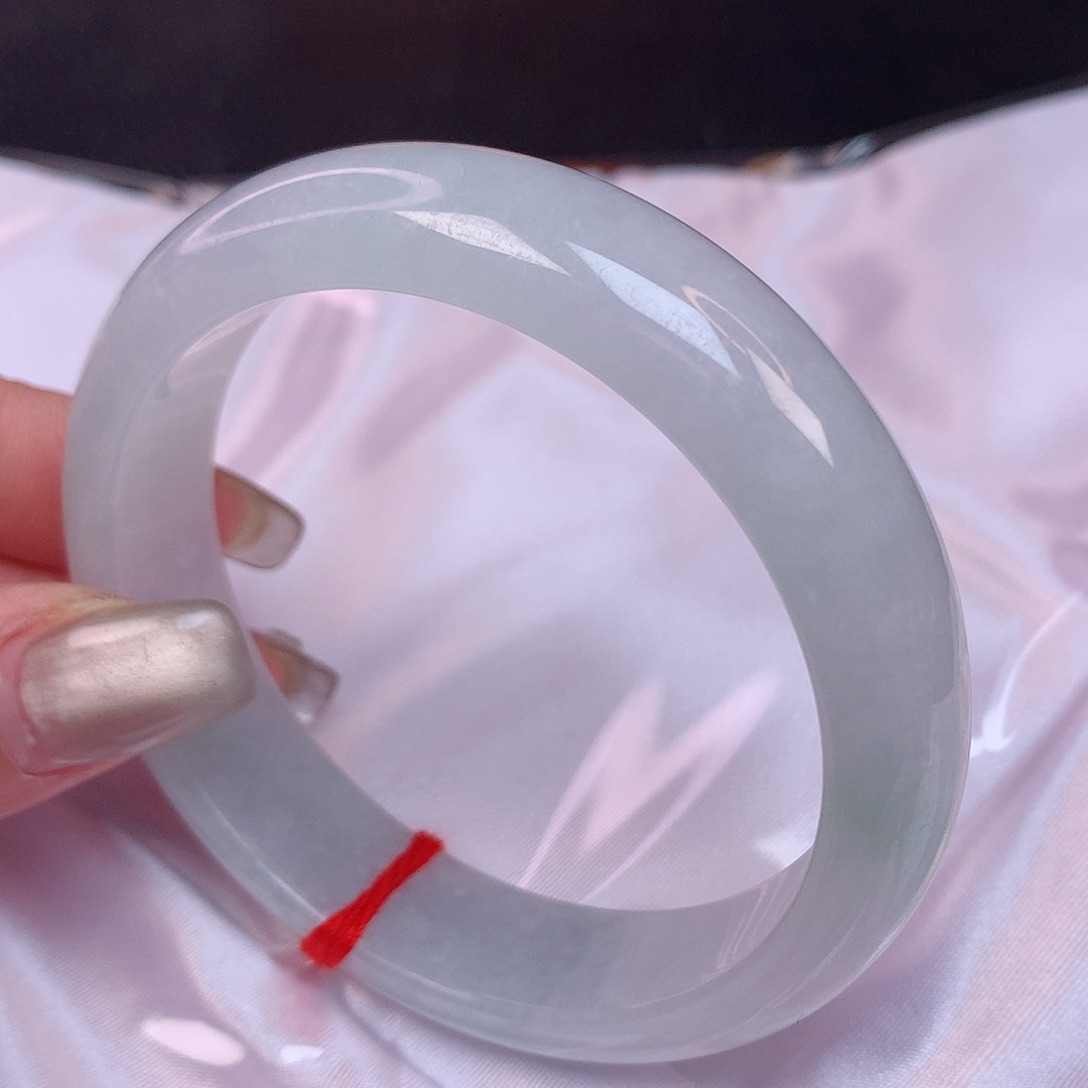 翡翠手镯未镶嵌57+ 翡翠手镯