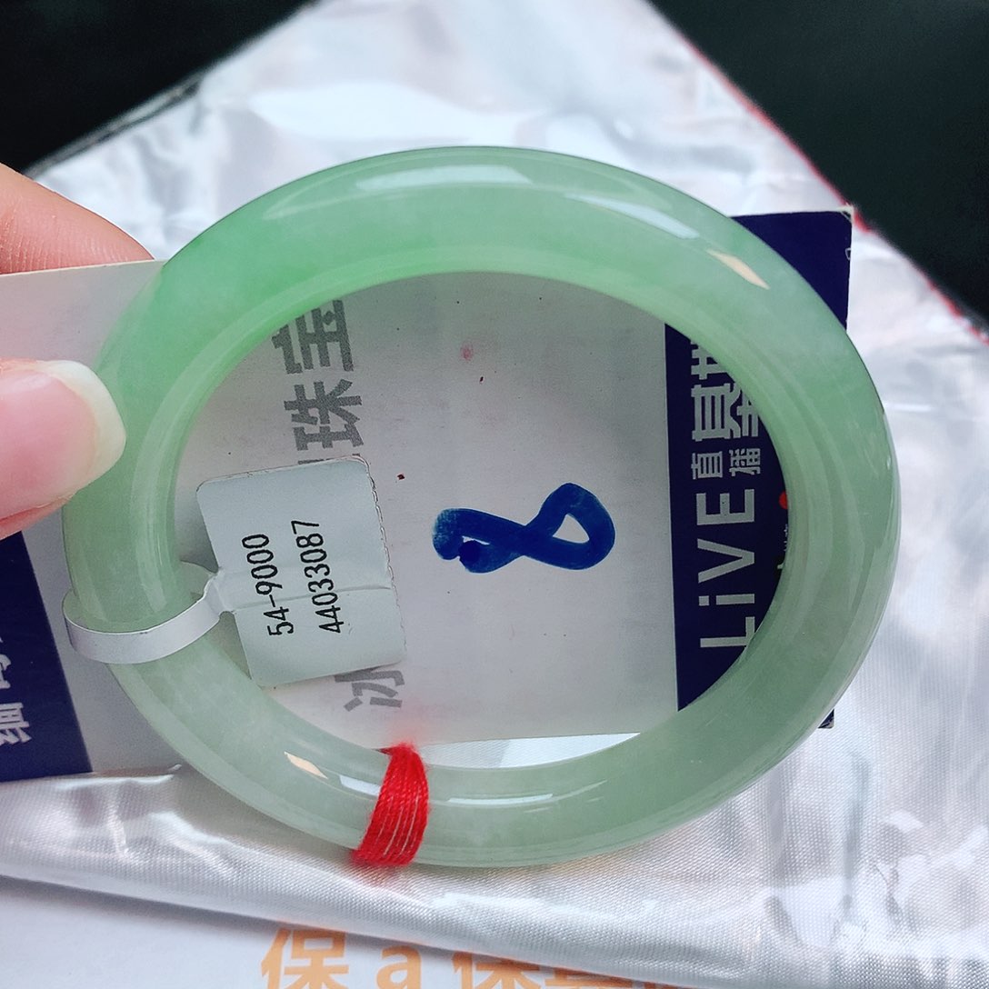 翡翠手镯未镶嵌缅甸天然a货翡翠手镯