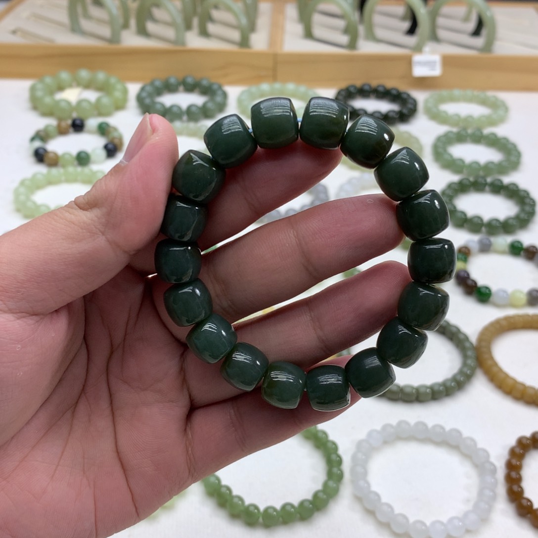 和田玉手串（直切且末蓝12）未镶嵌