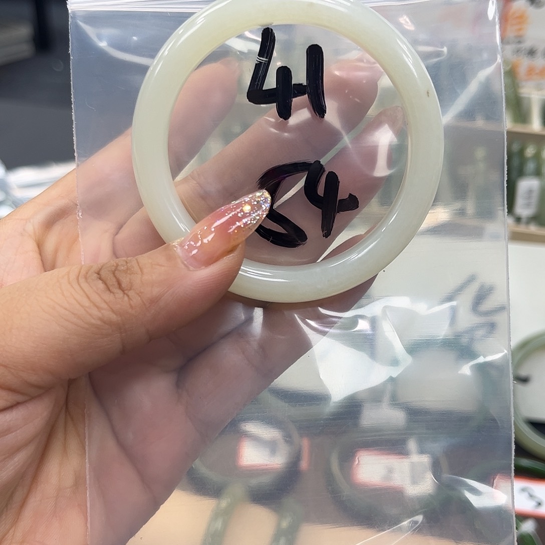 太****和田玉未镶嵌手镯