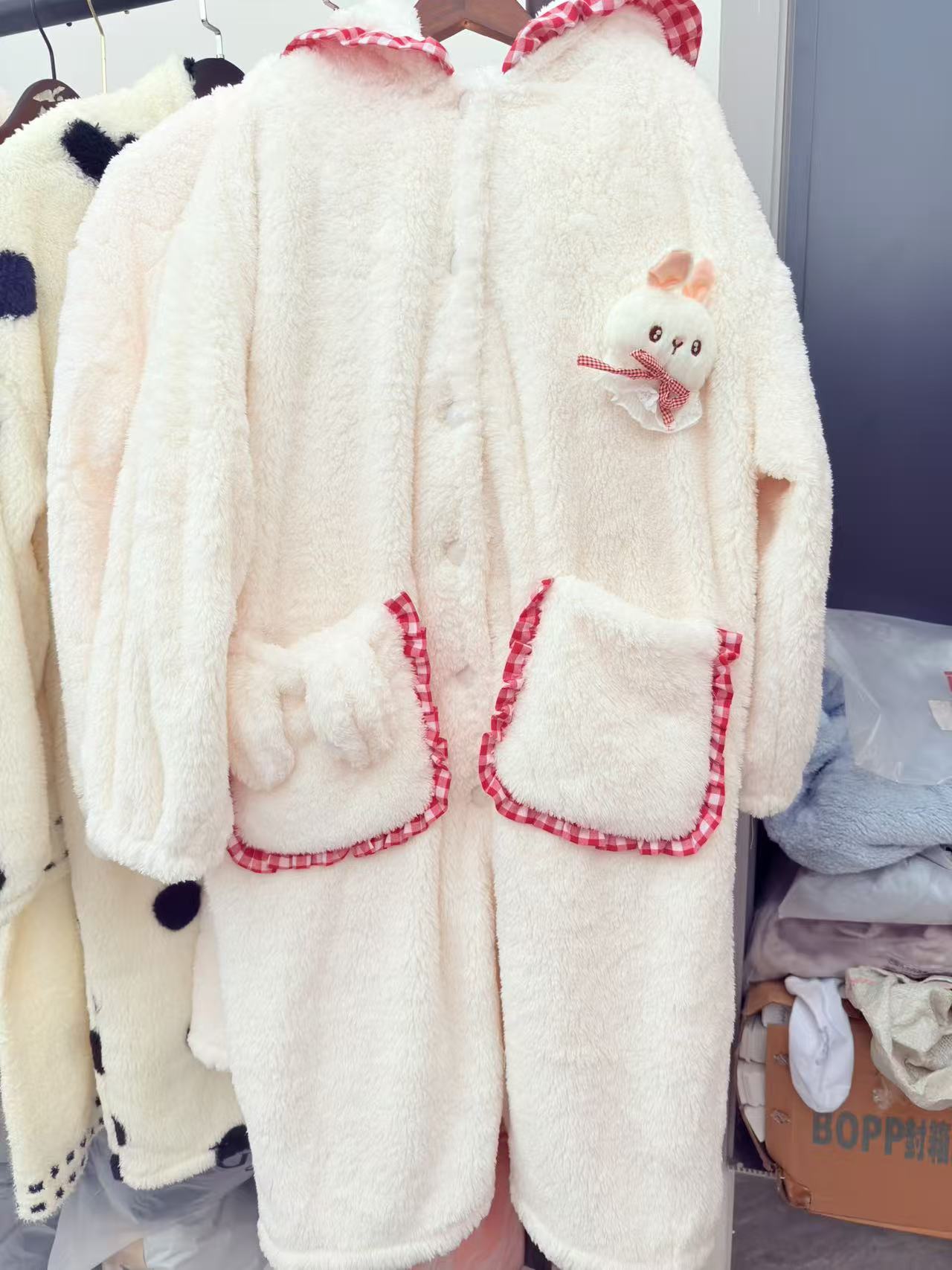 保暖冬季圆领常规款舒适睡衣套装粉色女童时尚