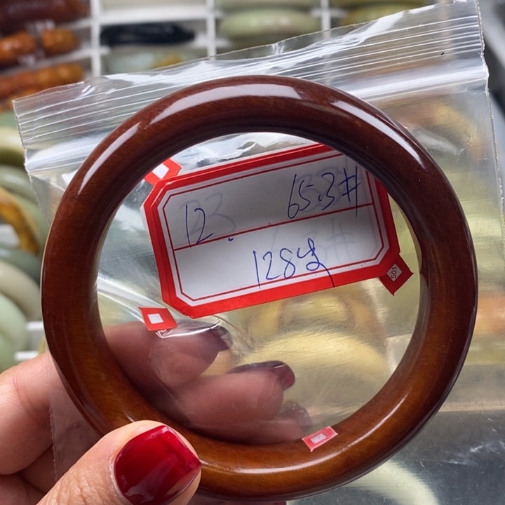 蛇纹石玉颈饰未镶嵌名****饰