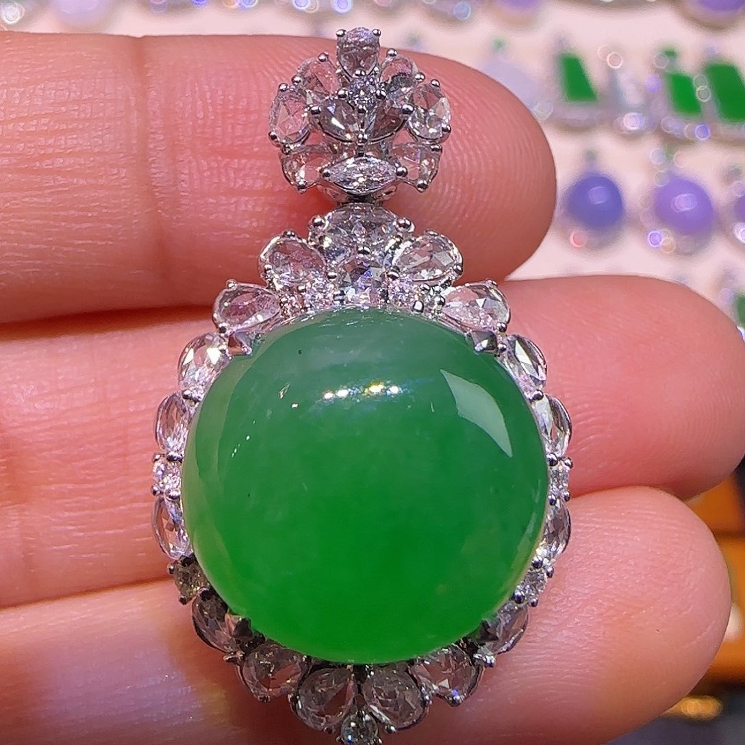 翡翠18K金镶嵌吊坠(不含链)