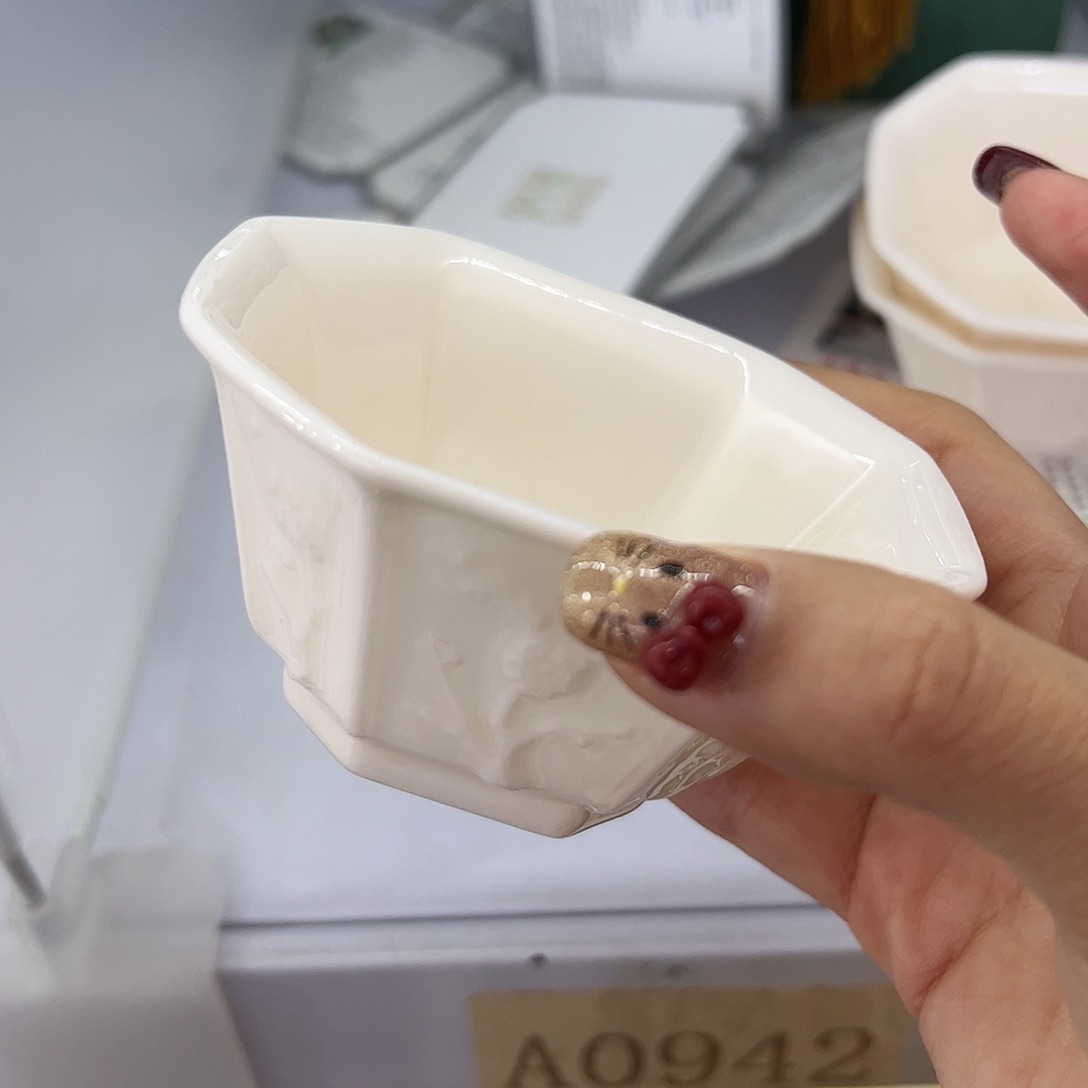 瓷片哈哈哈哈哈哈哈哈哈