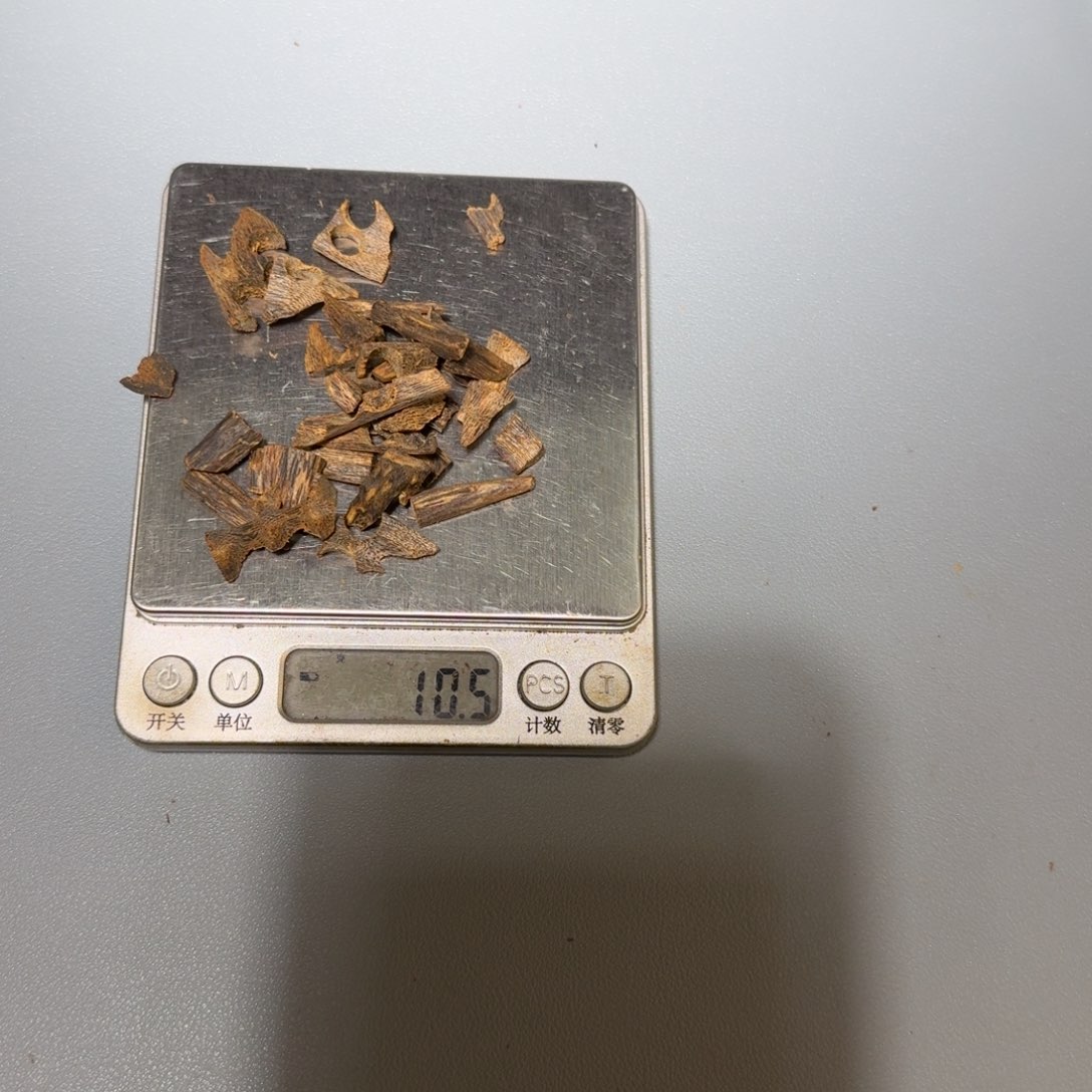 线香白露沉水碎料10克