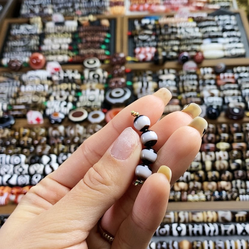 【闪购商品】玛瑙/玉髓散珠