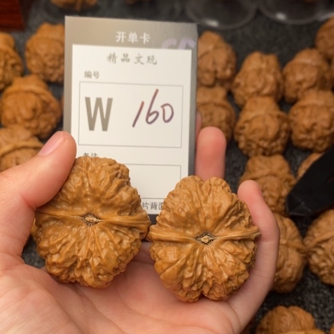 吊坠桃核我是第一百42