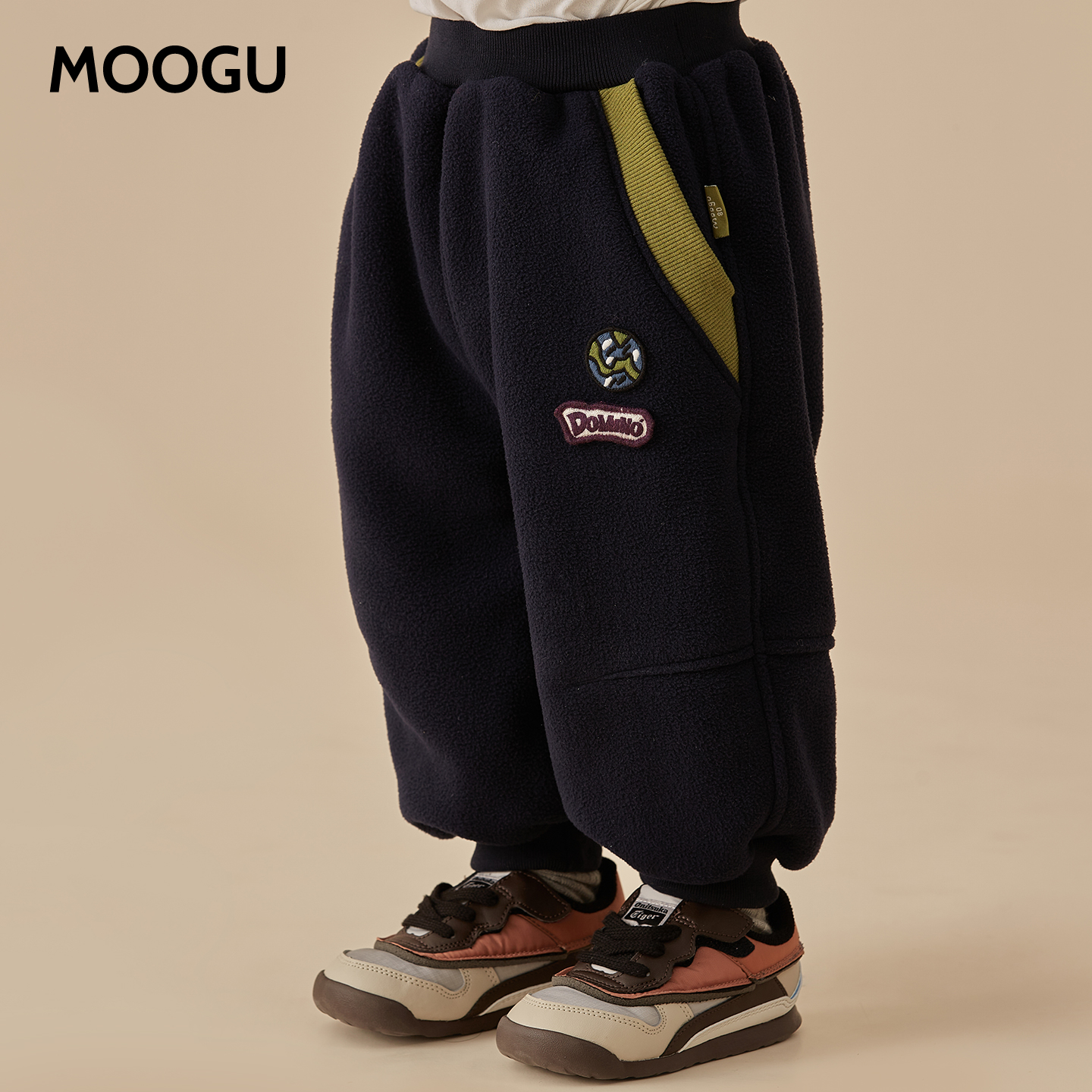 moogu婴幼儿贴标摇粒绒卫裤男童深秋保暖束脚裤宝宝新品MGLF5002