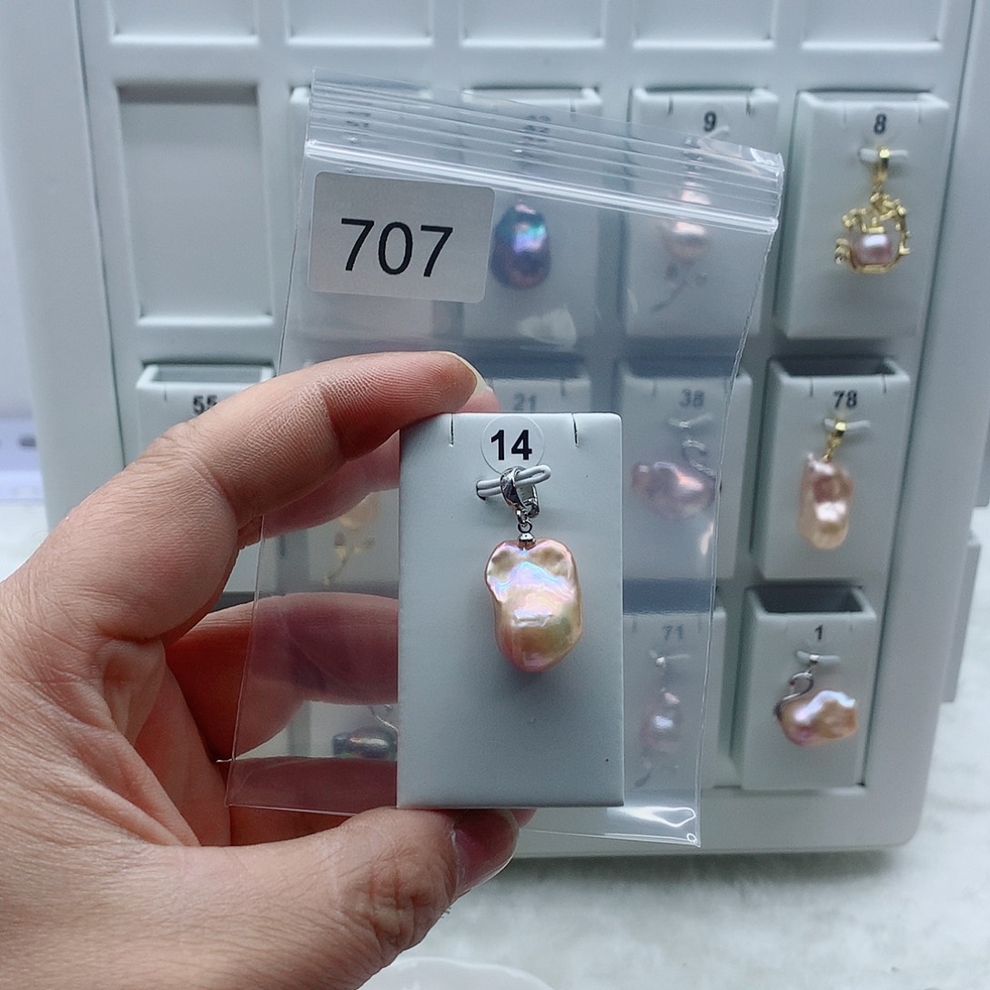 淡水珍珠合金吊坠(不含链)