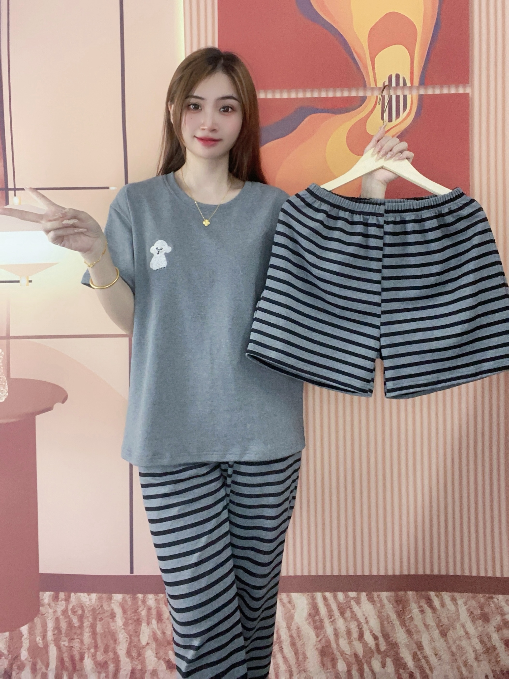 （拍一发三）短袖长裤+短裤带胸垫夏季家居服可外穿睡衣女士条纹