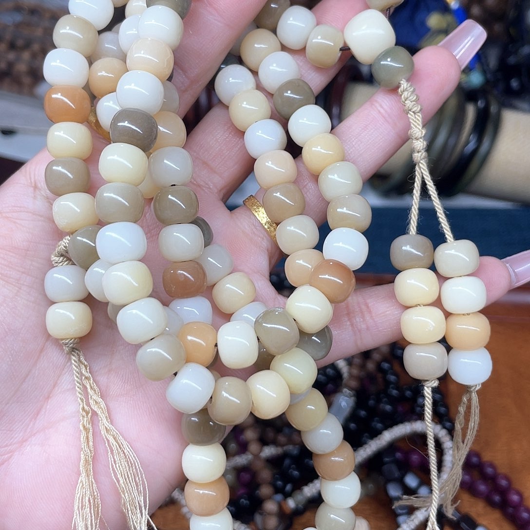 维腊木（绿檀）无事牌