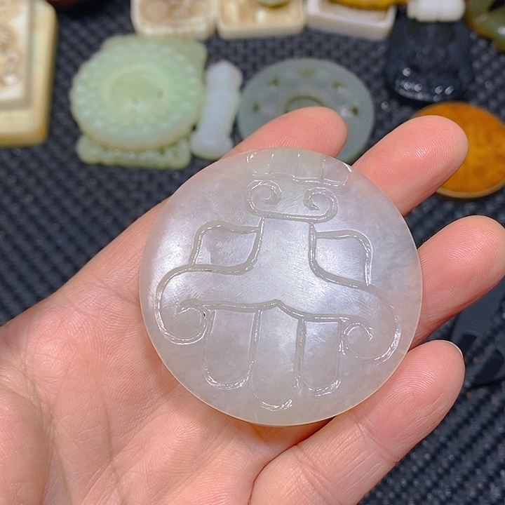 未镶嵌手链和田玉（糖玉）