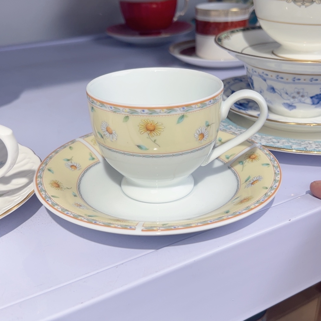 瓷片哈哈哈我也是很喜欢这个综艺