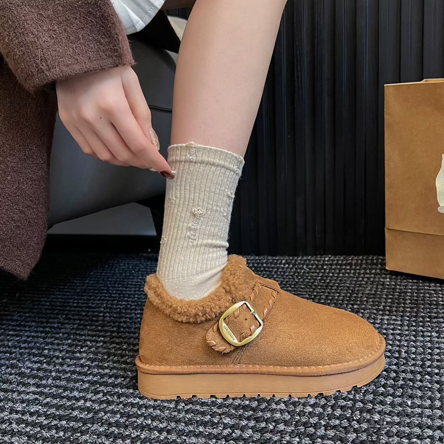 勃肯鞋女加绒保暖雪地靴秋冬新款豆豆鞋棉鞋防水防滑毛毛鞋T886