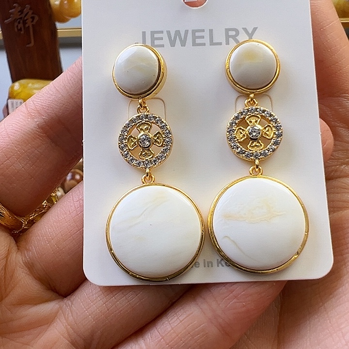 未镶嵌蜜蜡颈饰蜜蜡