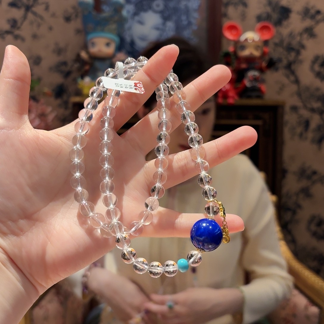 水晶颈饰未镶嵌多样性发其一