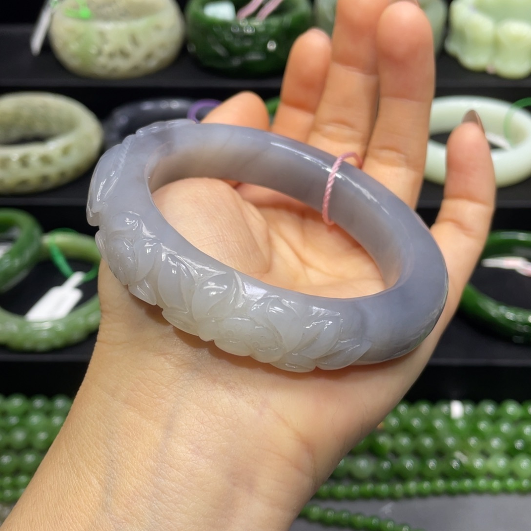 和田玉手镯57+圈口 编号76未镶嵌